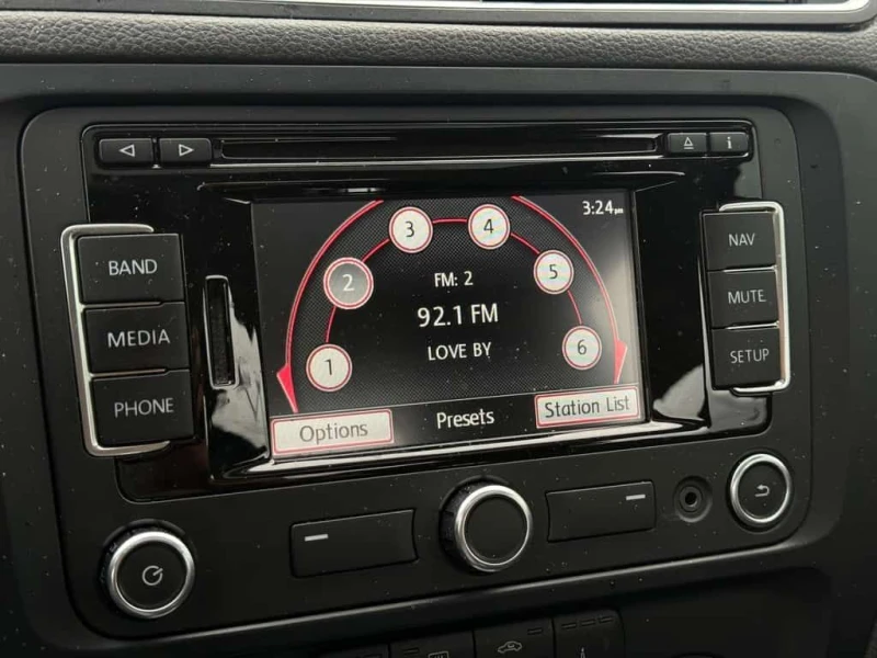 VW Jetta * TDI * CARFAX * ЦЕНА ДО БГ, снимка 14 - Автомобили и джипове - 53529230