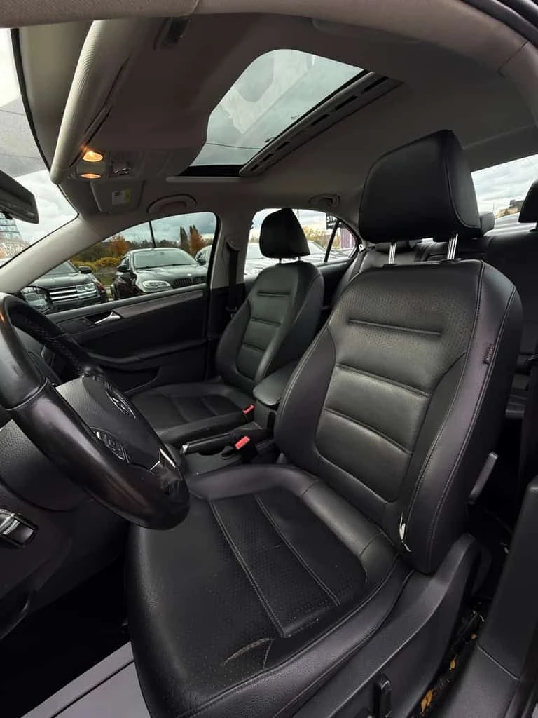 VW Jetta * TDI * CARFAX * ЦЕНА ДО БГ, снимка 11 - Автомобили и джипове - 53529230