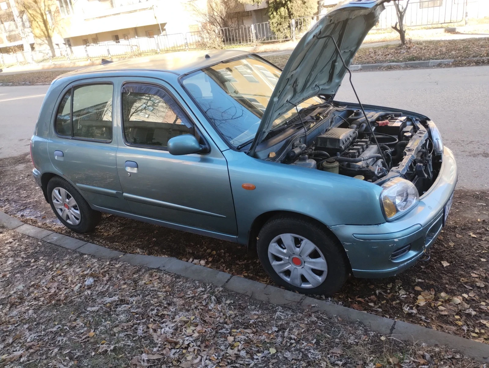 Nissan Micra 1400 - изображение 5