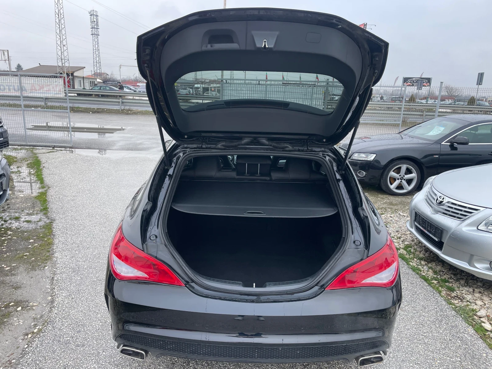 Mercedes-Benz CLA 220 AMG FULL | Mobile.bg — изображение 11