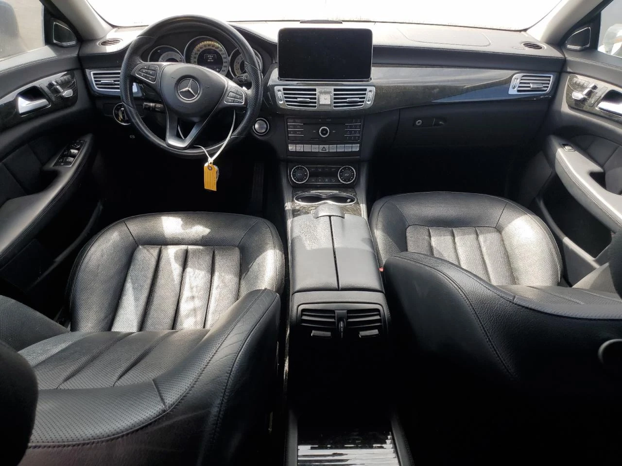 Mercedes-Benz CLS 400 4MATIC* Обдух* Harman/Kardon - изображение 8