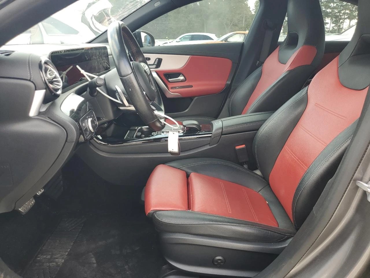 Mercedes-Benz CLA 250 * 4MATIC* * АвтоКредит*  - изображение 8