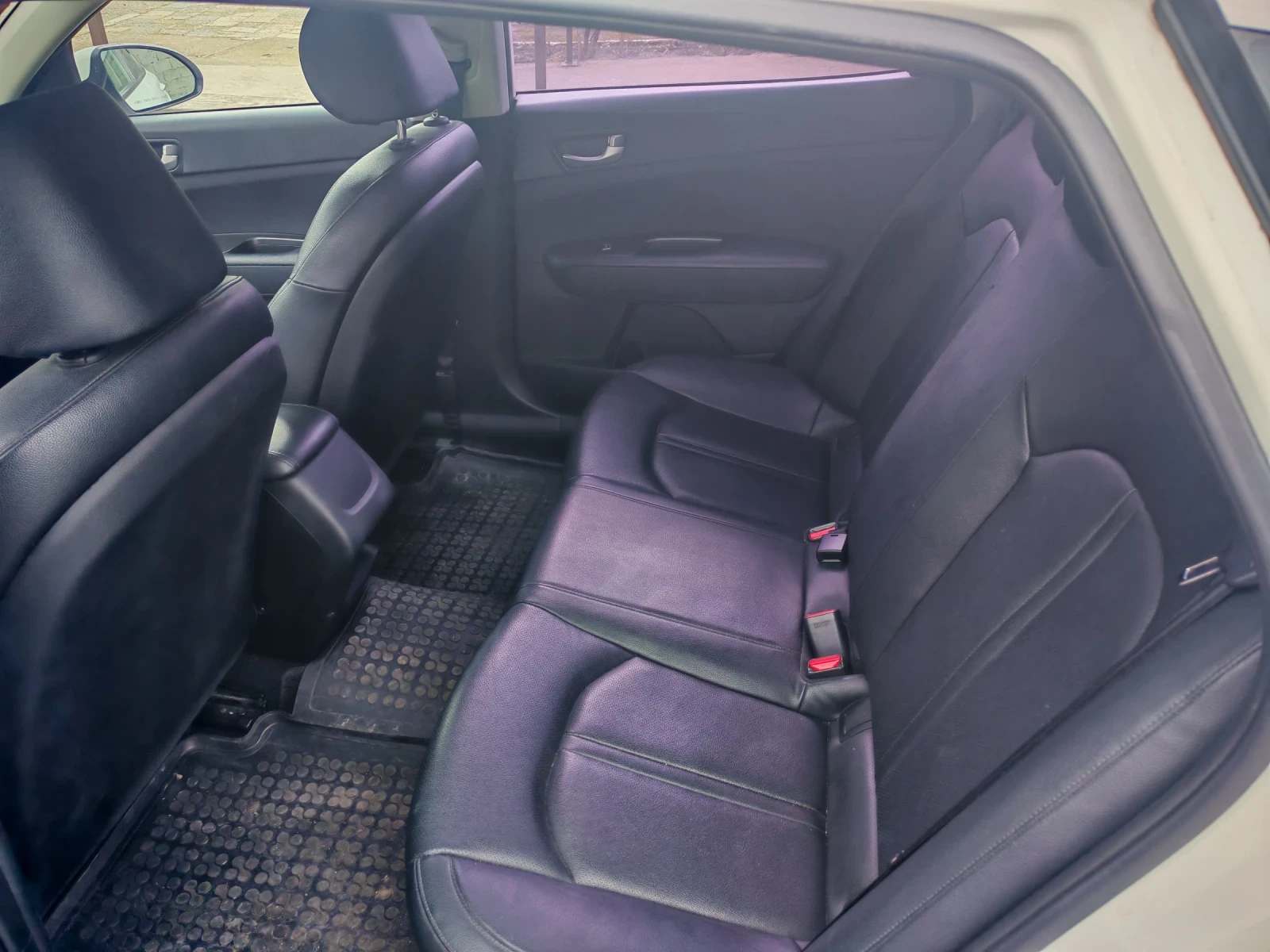 Kia K5 | Mobile.bg � ����������� 8