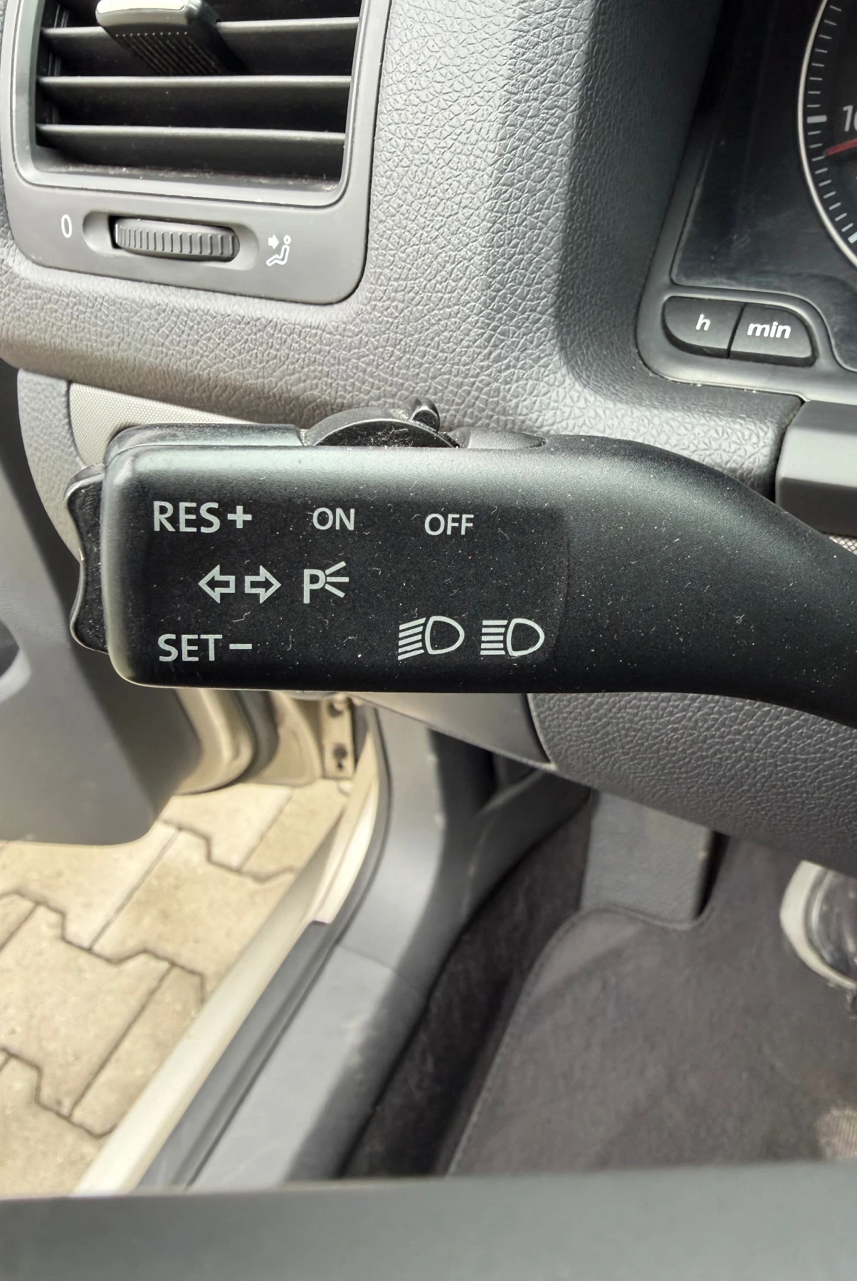 VW Golf 1.4 FSI , снимка 12 - Автомобили и джипове - 53932985