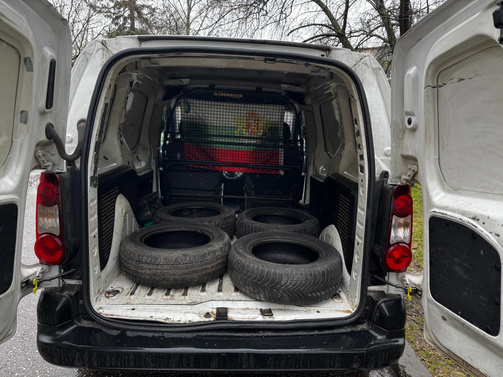 Citroen Berlingo, снимка 5 - Автомобили и джипове - 53950389