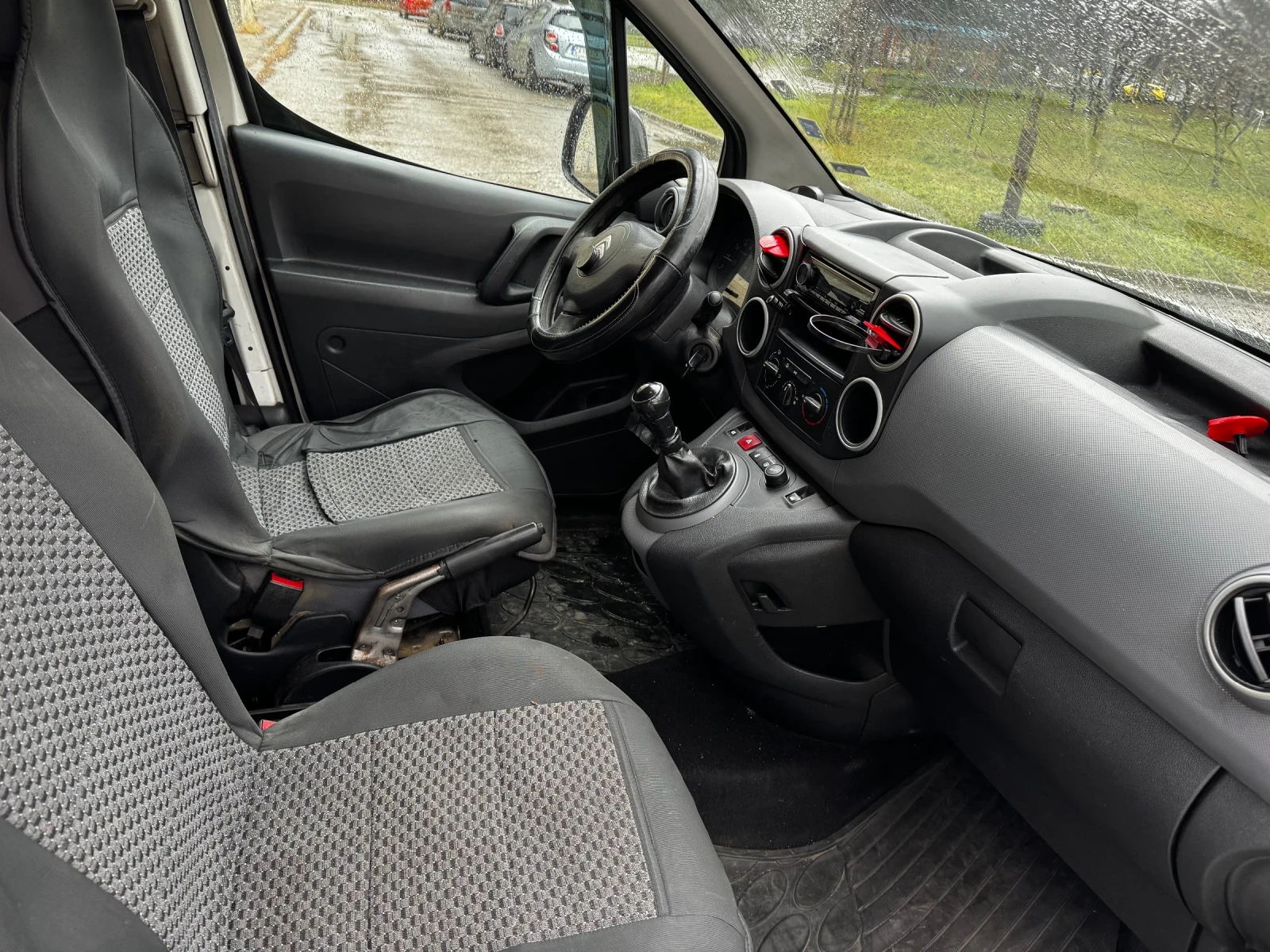Citroen Berlingo, снимка 4 - Автомобили и джипове - 53950389