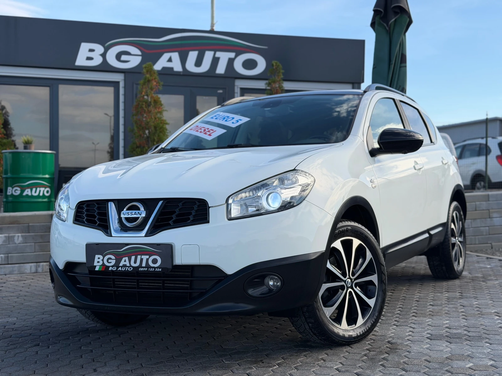 Nissan Qashqai * 162 ХИЛЯДИ* N-TEC* 360* NAVI* XENON* 