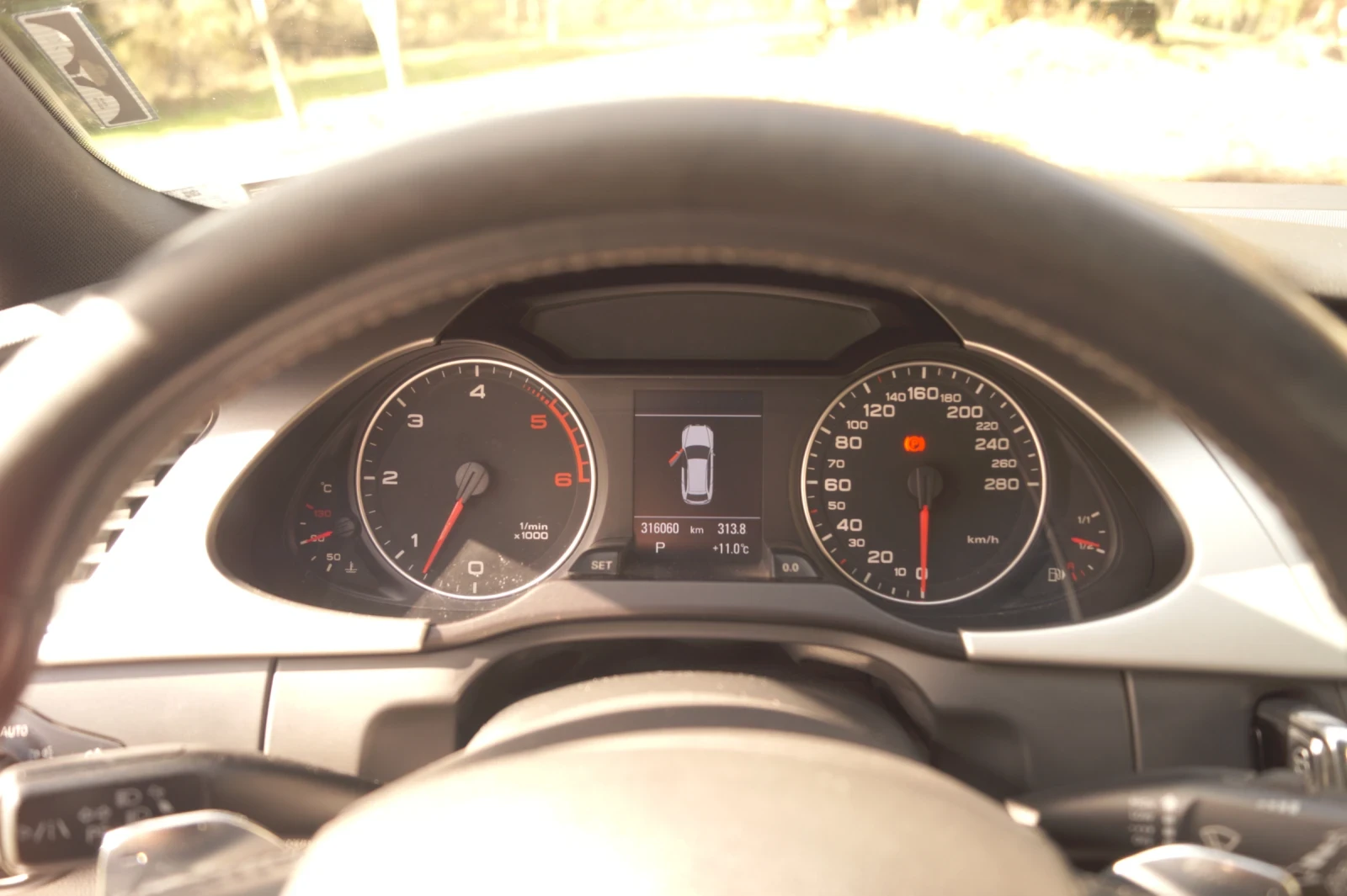 Audi A4, снимка 8 - Автомобили и джипове - 54317751