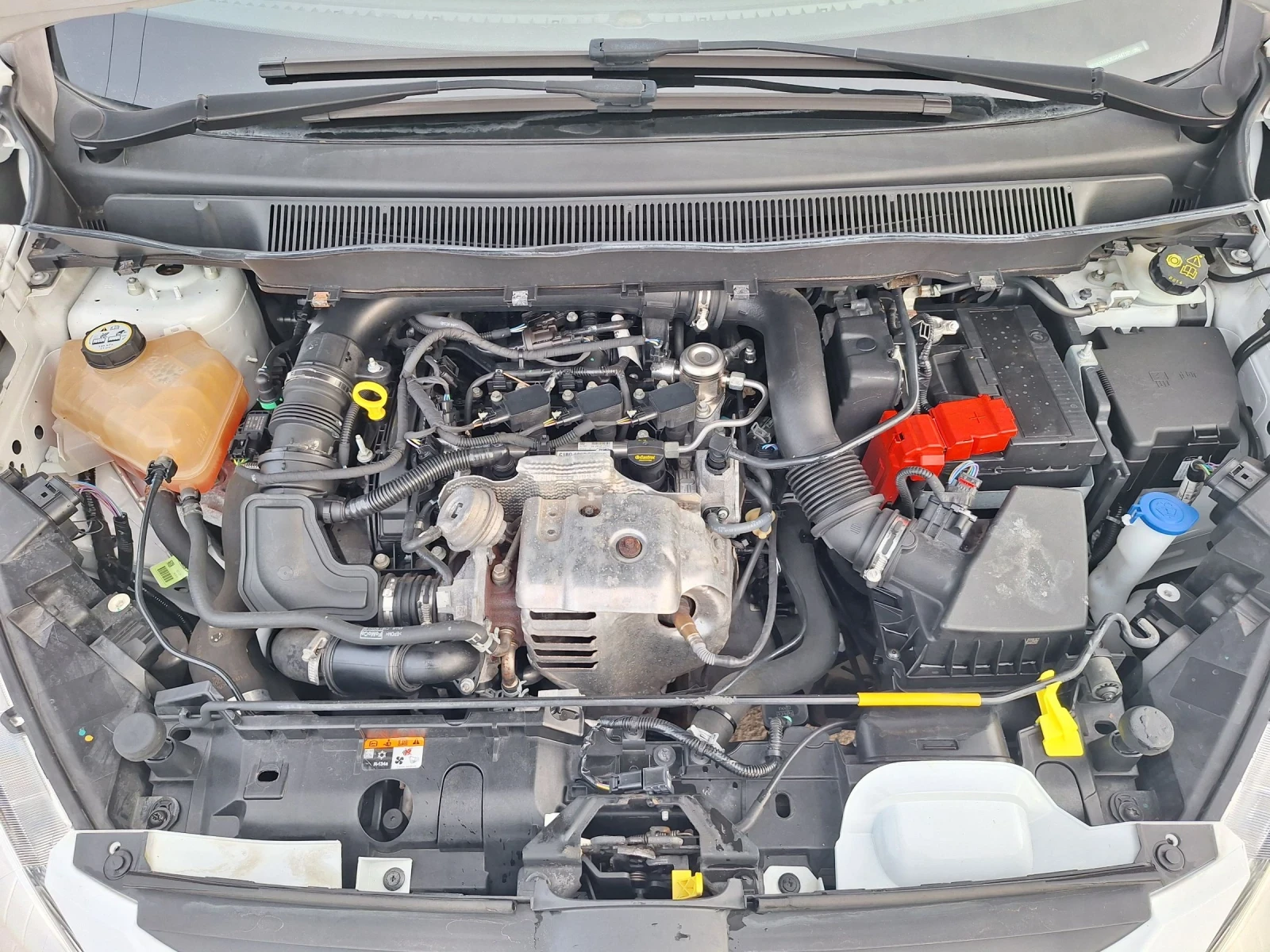 Ford B-Max 1.0 EURO6, снимка 16 - Автомобили и джипове - 54448799