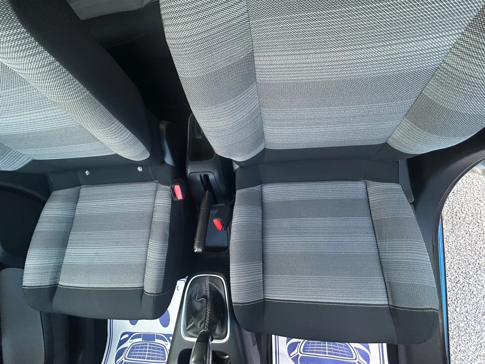 Citroen C3, снимка 10 - Автомобили и джипове - 54597369