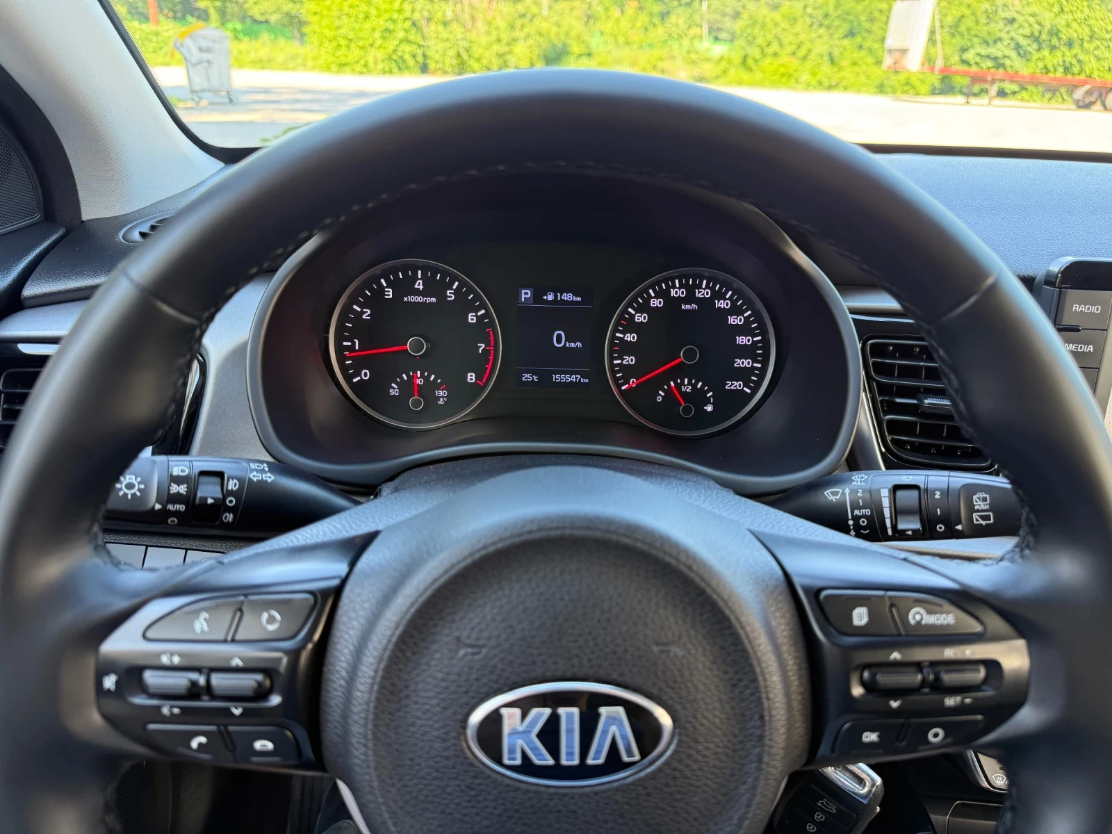 Kia Rio 1.4i AUTOMATIC, снимка 12 - Автомобили и джипове - 54874780