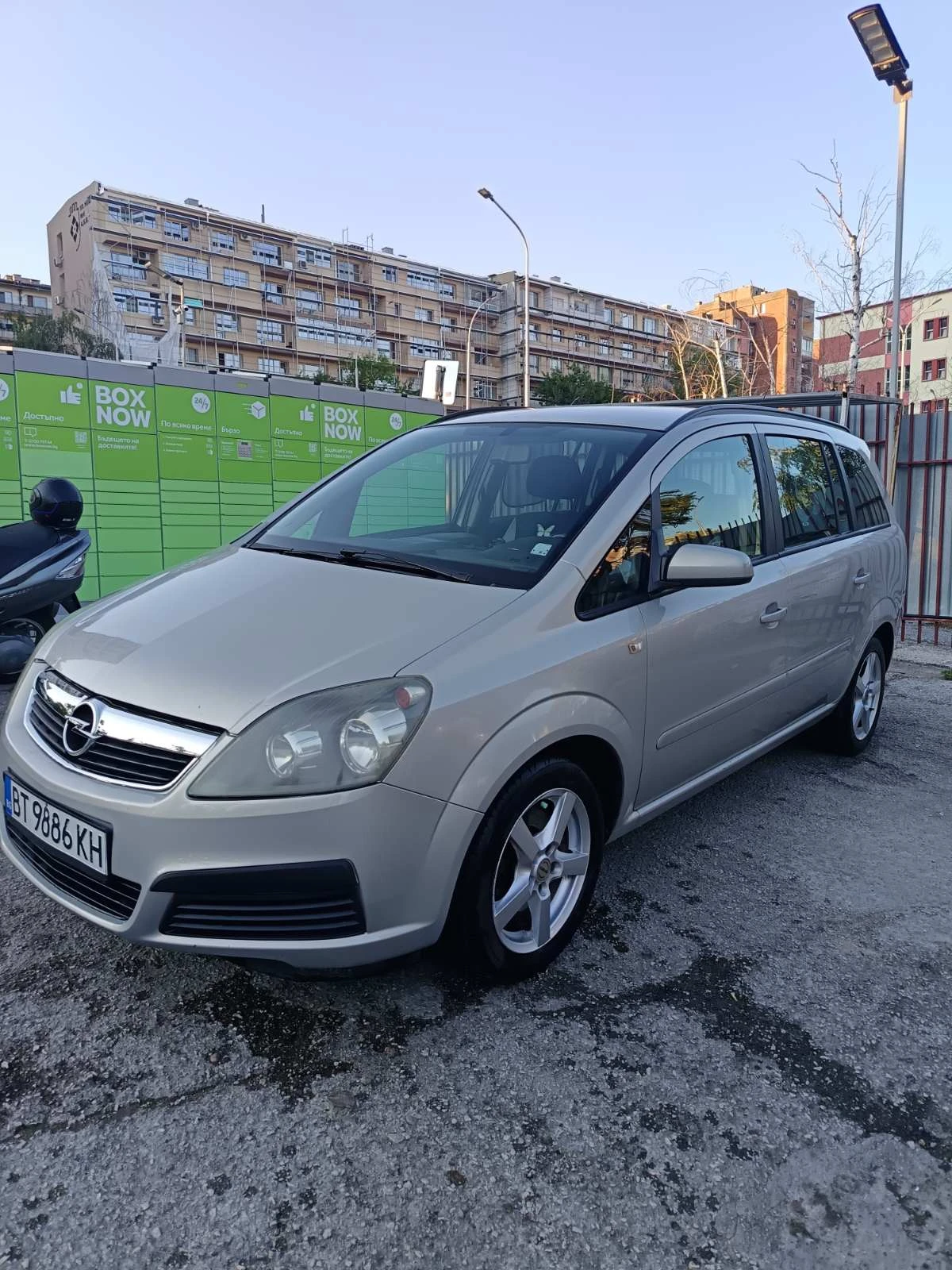 Opel Zafira 1, 6 метан с екстра за инвалиди