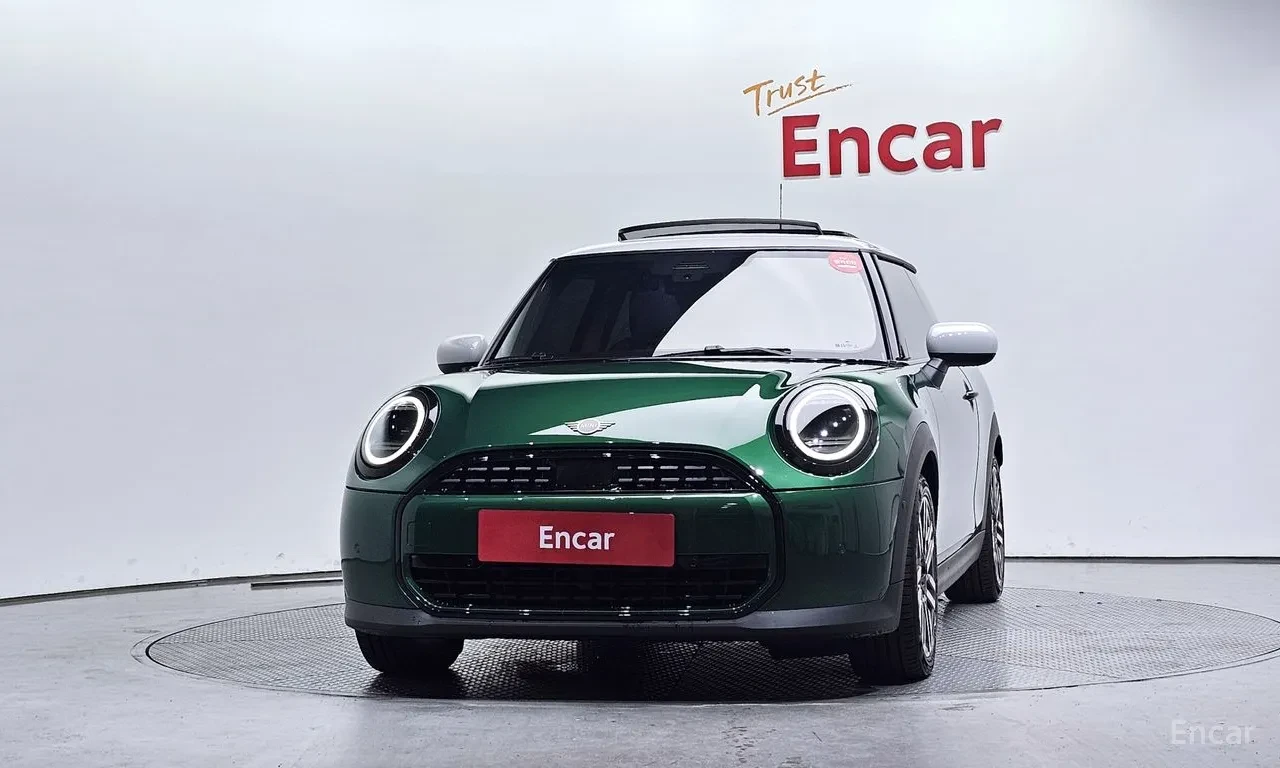 Mini Cooper C 4th Gen Classic | LED | Климатроник | , снимка 3 - Автомобили и джипове - 55032975