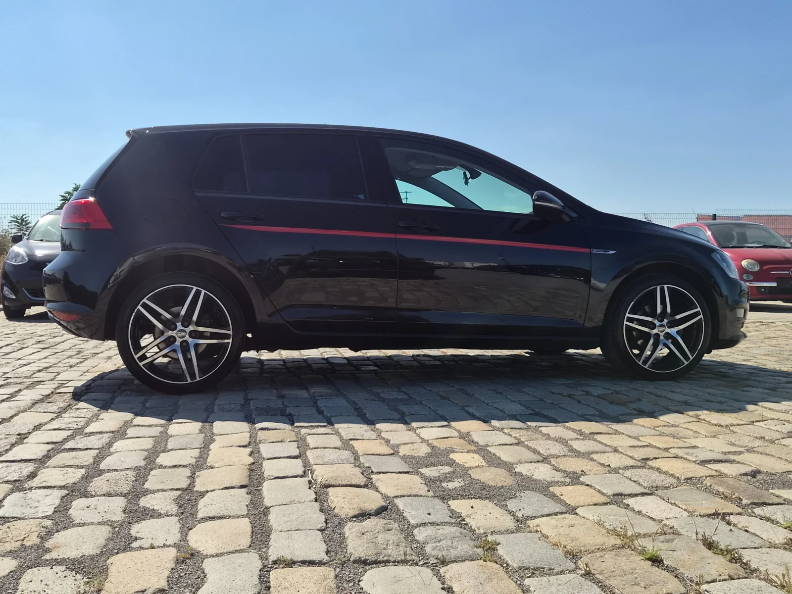 VW Golf 1.6TDI 90кс EU5 РЕАЛНИ КИЛОМЕТРИ , снимка 5 - Автомобили и джипове - 55636874