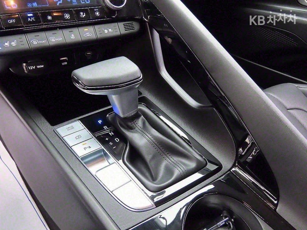 Hyundai Elantra INSPIRATION FULL ������ | Mobile.bg � ����������� 10