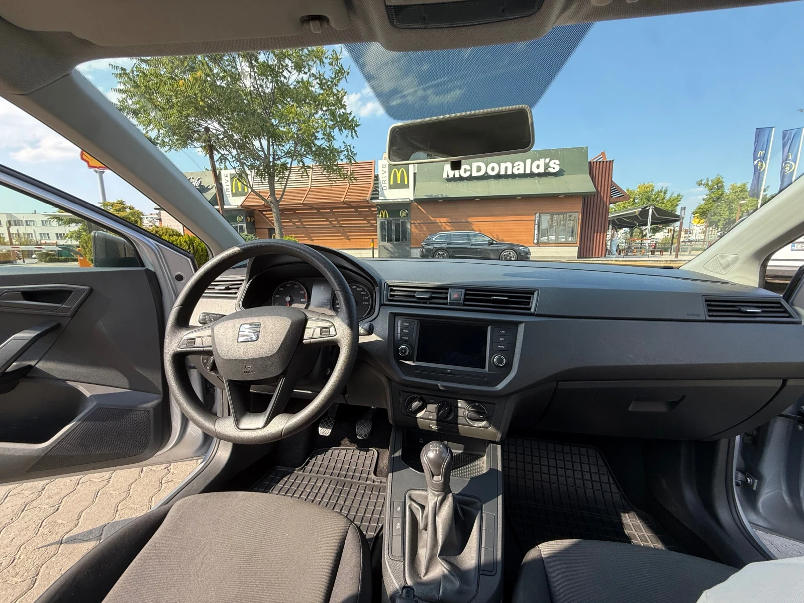 Seat Ibiza, снимка 6 - Автомобили и джипове - 55753331
