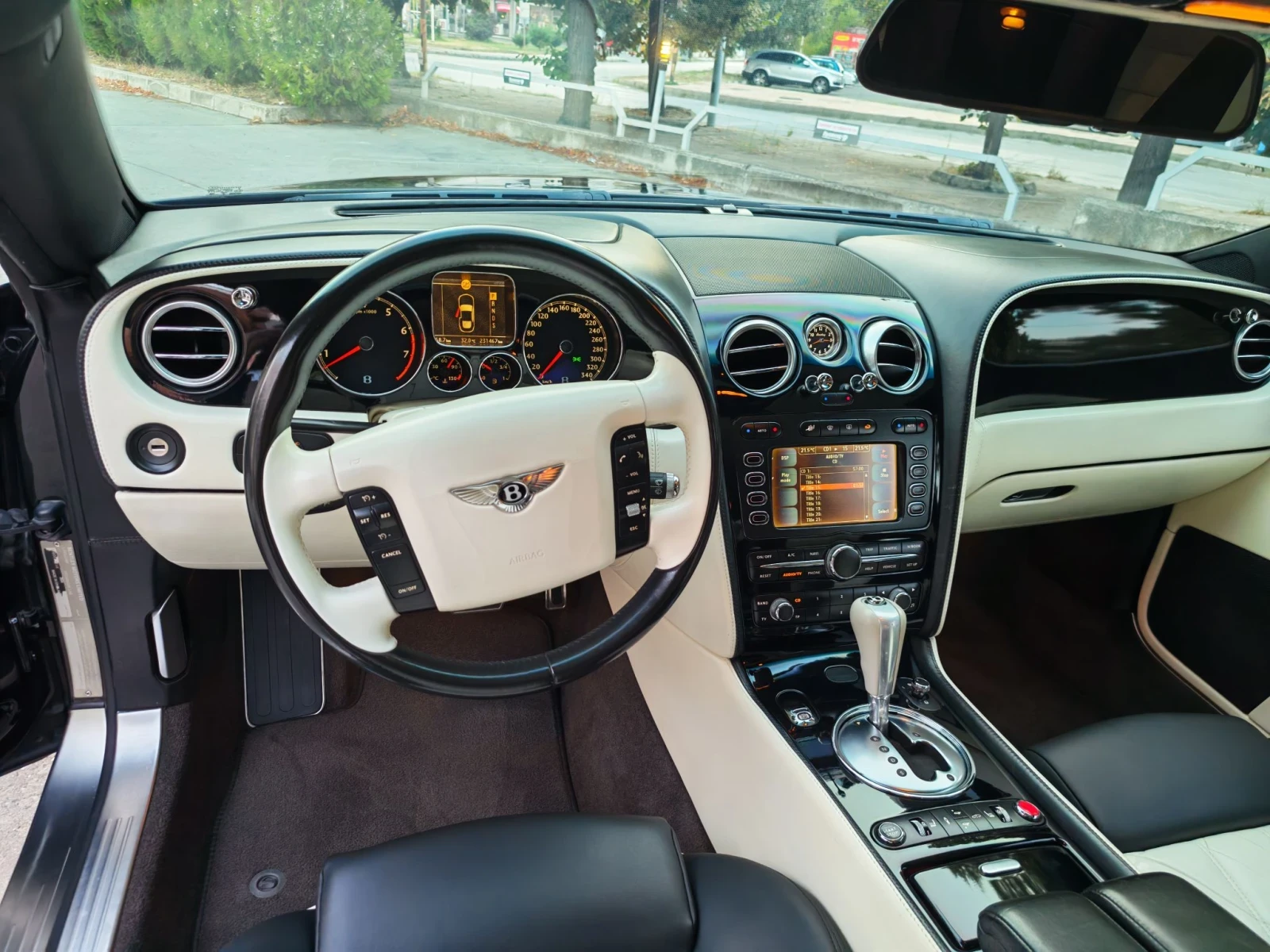 Bentley Continental gt Continental Gt , снимка 12 - Автомобили и джипове - 55768183