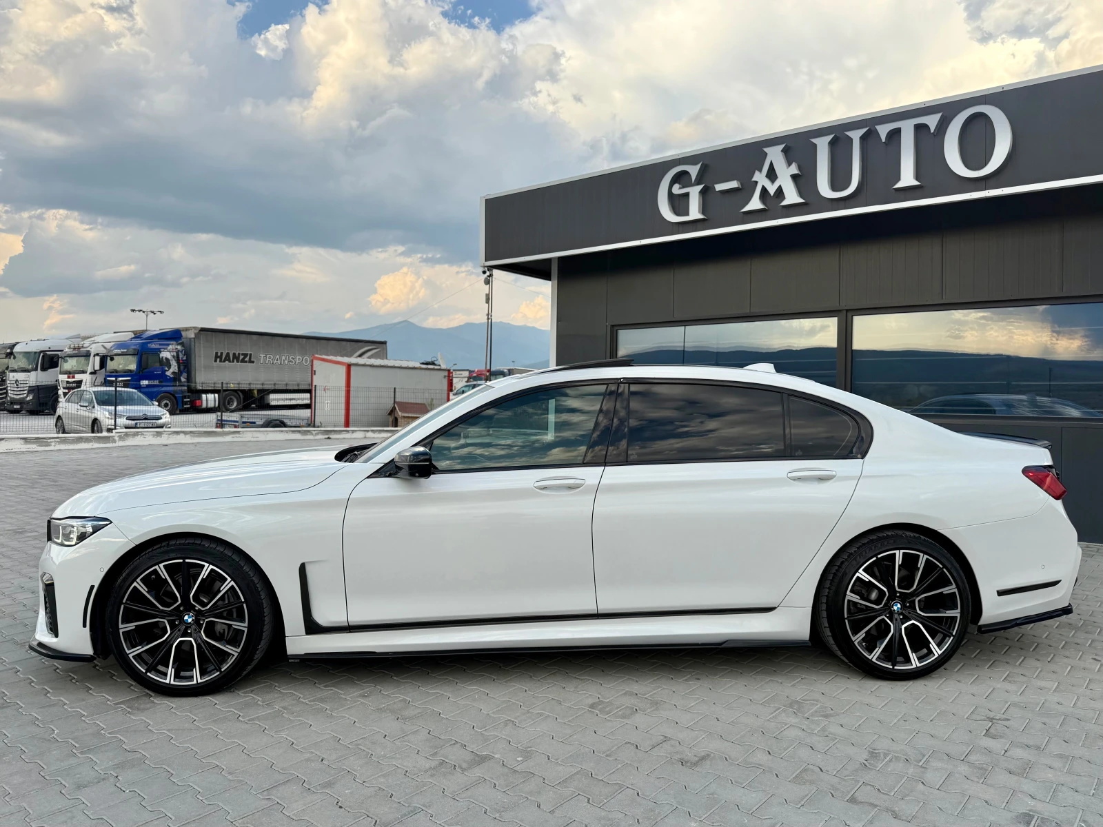BMW 740 740i Long M paket Собствен лизинг !!!, снимка 8 - Автомобили и джипове - 55796820
