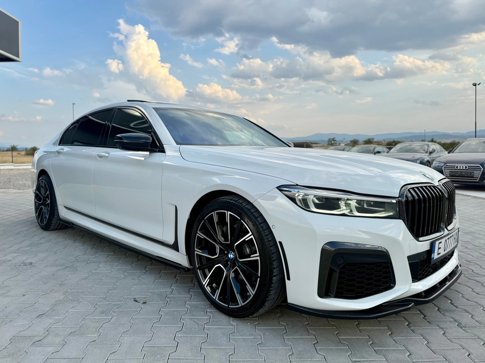 BMW 740 740i Long M paket Собствен лизинг !!!, снимка 3 - Автомобили и джипове - 55796820