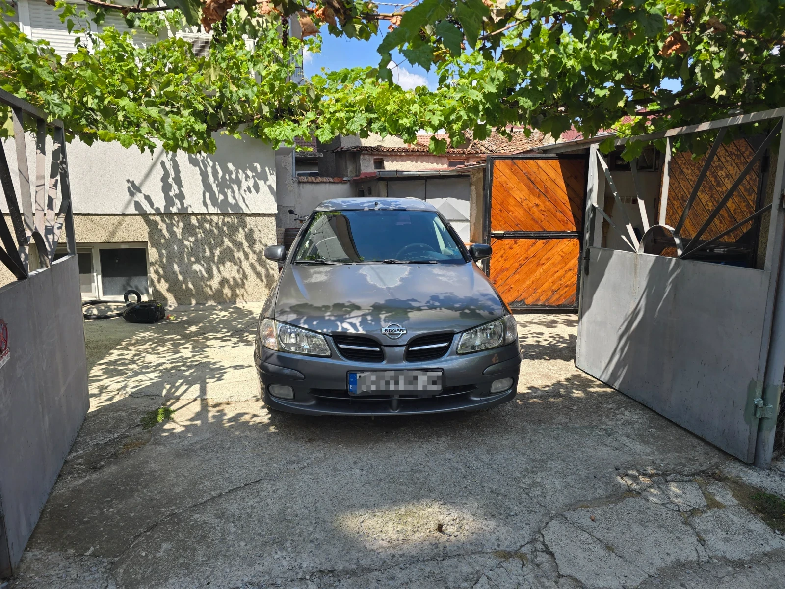 Nissan Almera, снимка 3 - Автомобили и джипове - 55874710