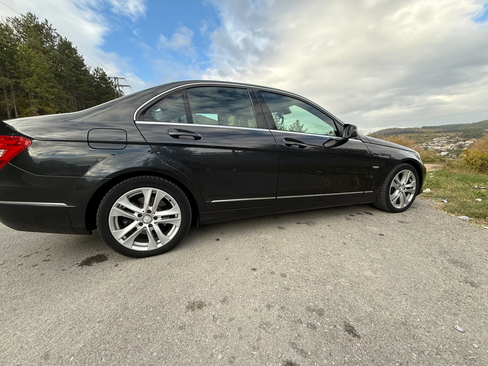 Mercedes-Benz C 220 2.2 CDI BlueEFFICIENCY, снимка 5 - Автомобили и джипове - 56562812