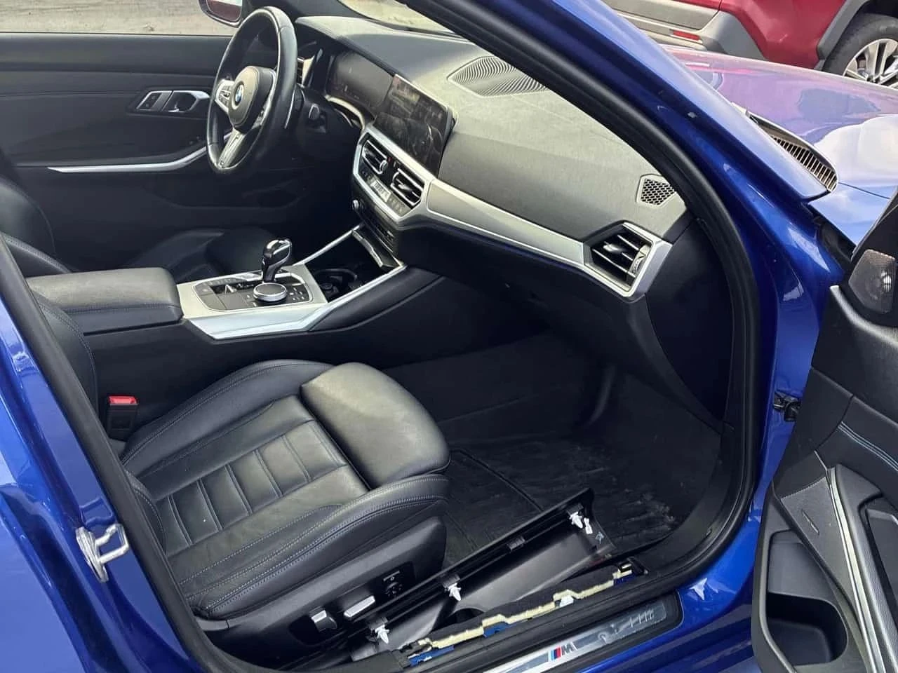 BMW 330, снимка 15 - Автомобили и джипове - 56738033