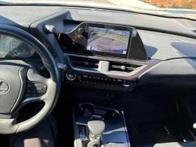 Lexus UX 250h - 24550 € - 23140651 9
