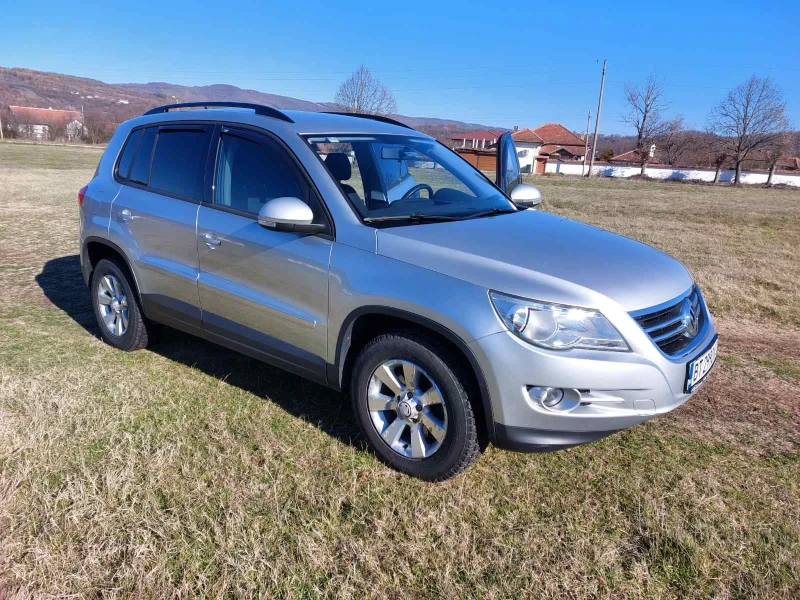 VW Tiguan, снимка 5 - Автомобили и джипове - 48103361