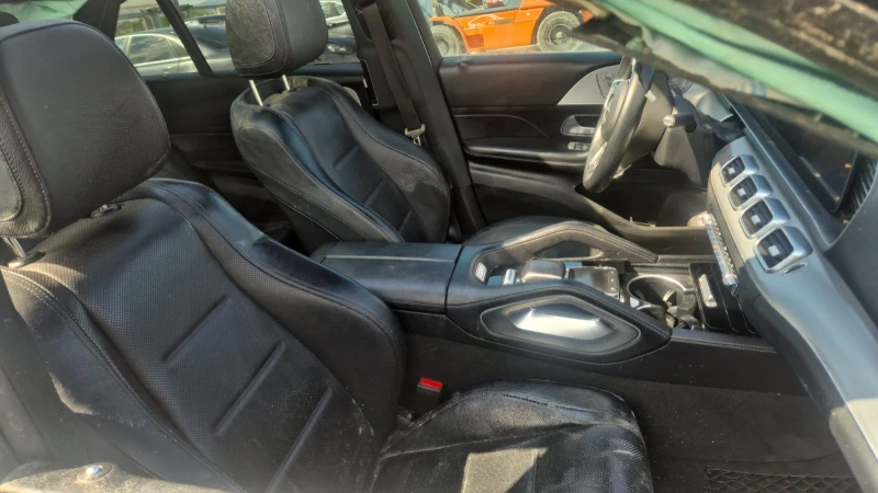 Mercedes-Benz GLE 400 D.AMG* Night* BURM* PANO* , снимка 12 - Автомобили и джипове - 50264011