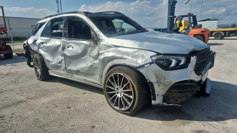 Mercedes-Benz GLE 400 D.AMG* Night* BURM* PANO* , снимка 8 - Автомобили и джипове - 50264011