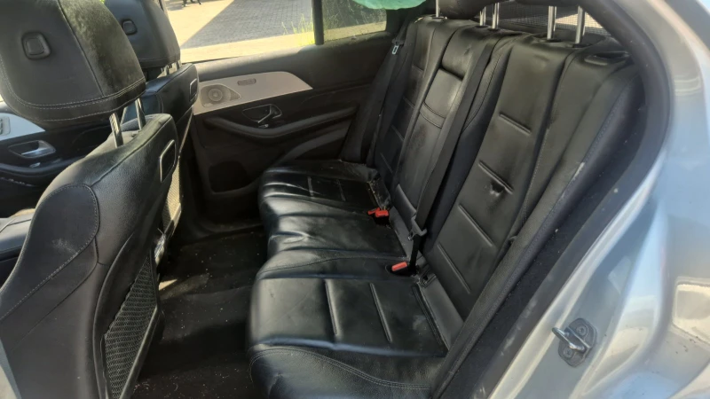 Mercedes-Benz GLE 400 D.AMG* Night* BURM* PANO* , снимка 14 - Автомобили и джипове - 50264011