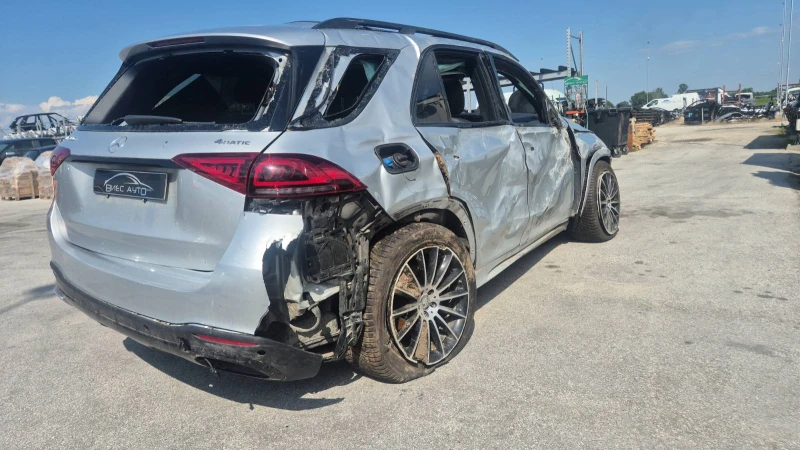 Mercedes-Benz GLE 400 D.AMG* Night* BURM* PANO* , снимка 6 - Автомобили и джипове - 50264011