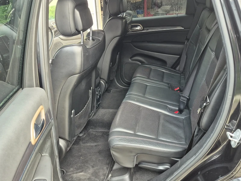 Jeep Grand cherokee 3.0d, снимка 12 - Автомобили и джипове - 52350595