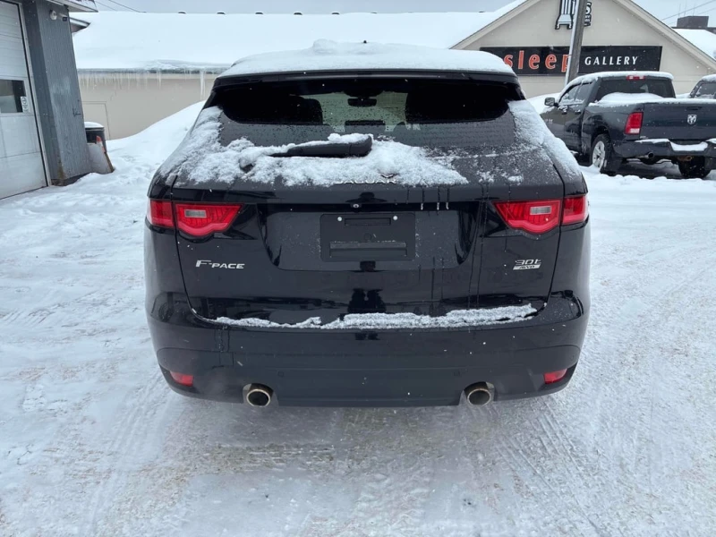Jaguar F-PACE * R Sport * CARFAX * ЦЕНА ДО БГ, снимка 5 - Автомобили и джипове - 53236773
