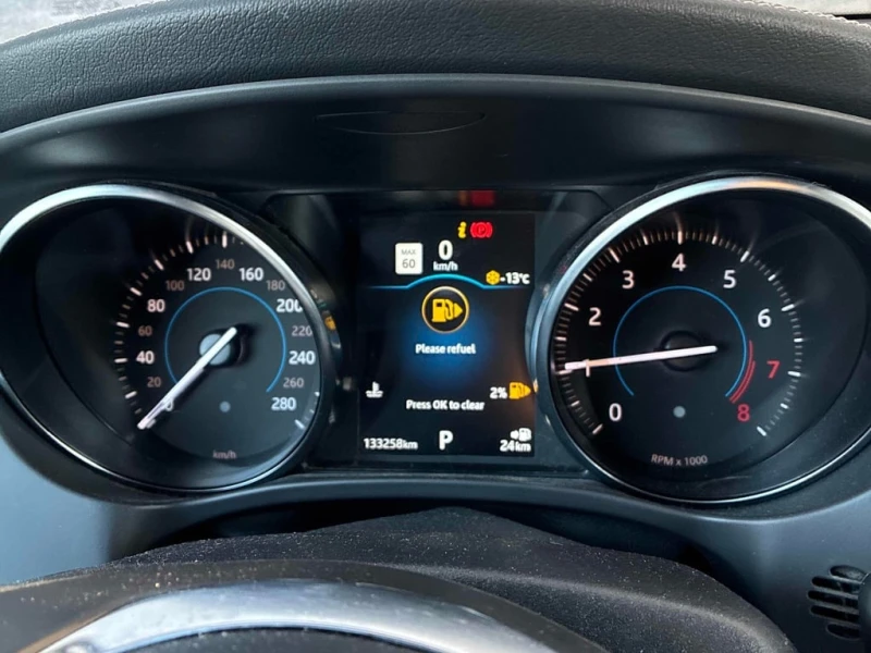 Jaguar F-PACE * R Sport * CARFAX * ЦЕНА ДО БГ, снимка 7 - Автомобили и джипове - 53236773