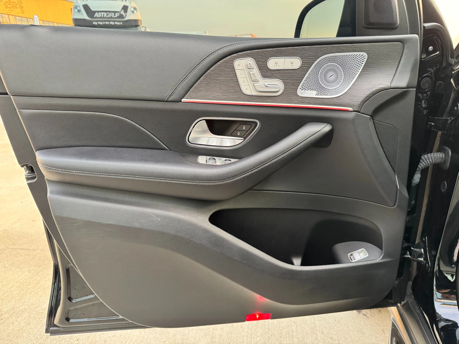 Mercedes-Benz GLS 400 / Burmester / Brabus / Pano / Active Sound /  | Mobile.bg   15