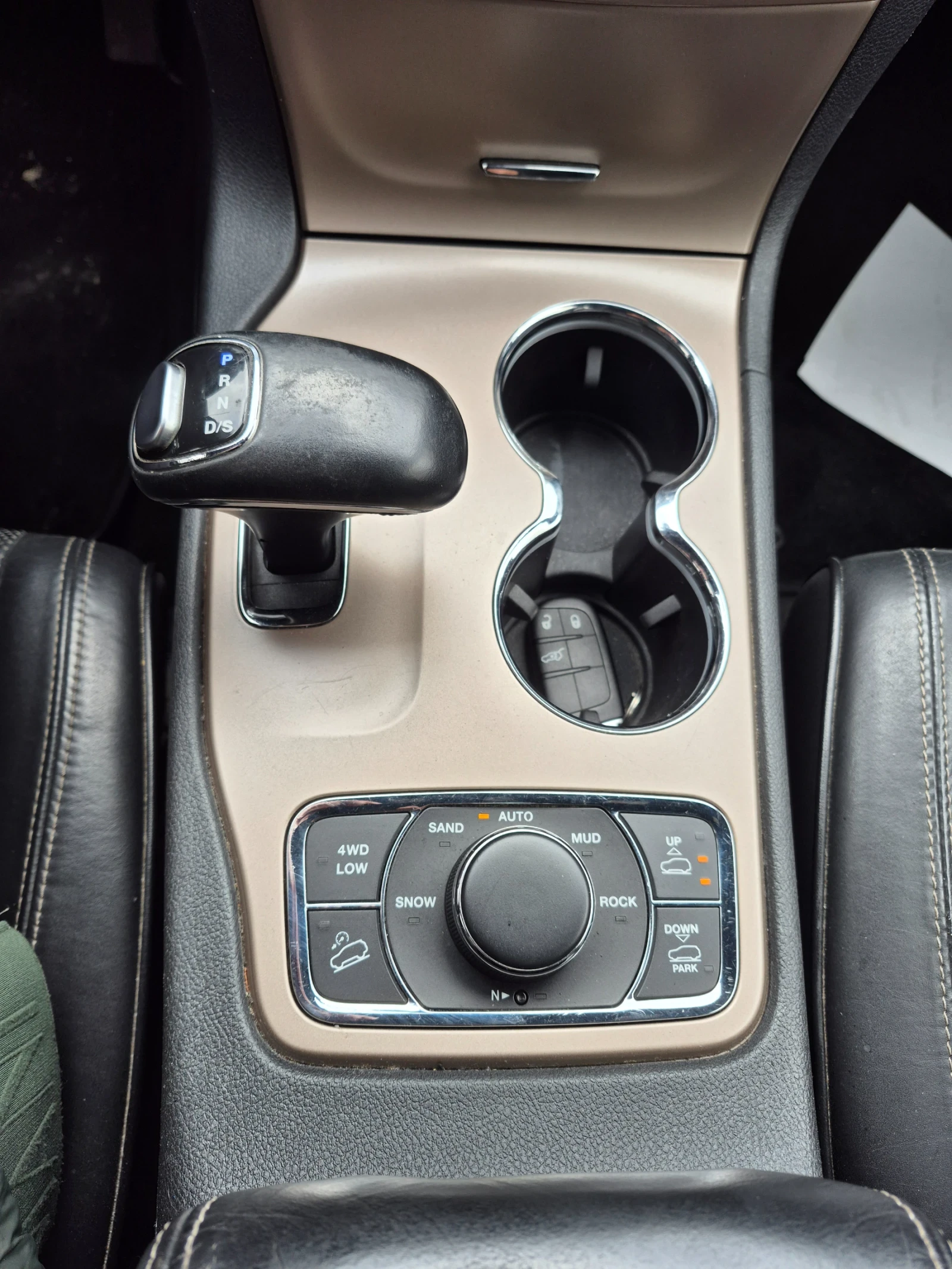 Jeep Grand cherokee 3.0d - изображение 8