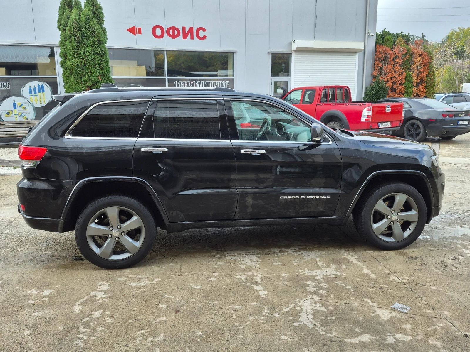 Jeep Grand cherokee 3.0d - изображение 3