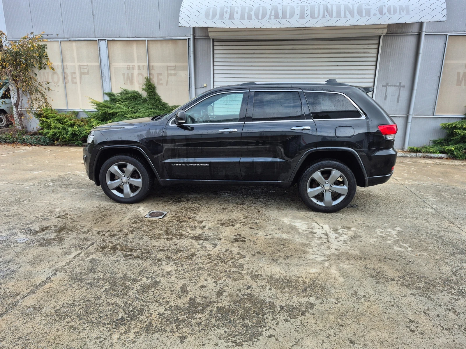 Jeep Grand cherokee 3.0d - изображение 4