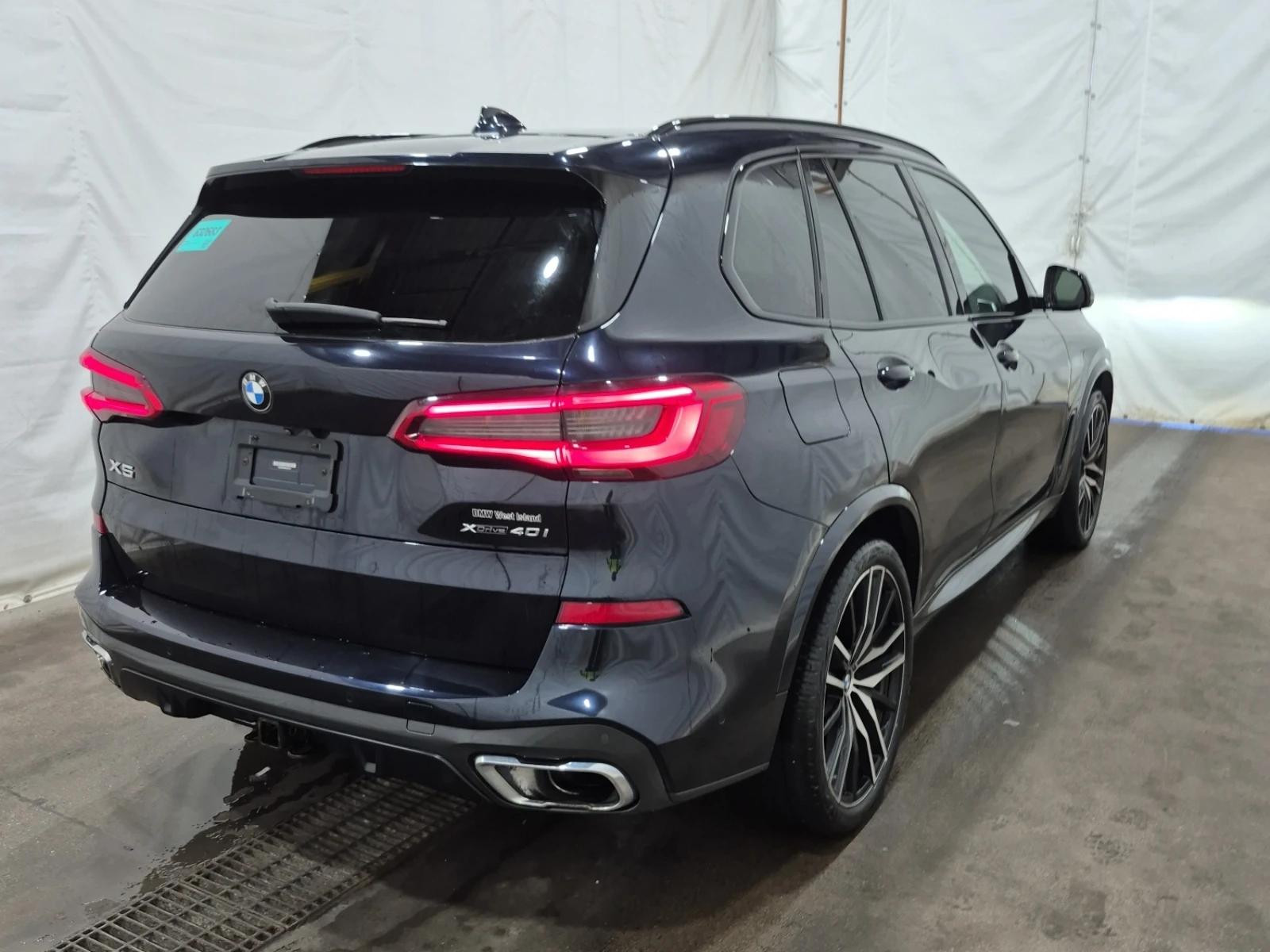 BMW X5 40i M Sport Shadow Line - изображение 6