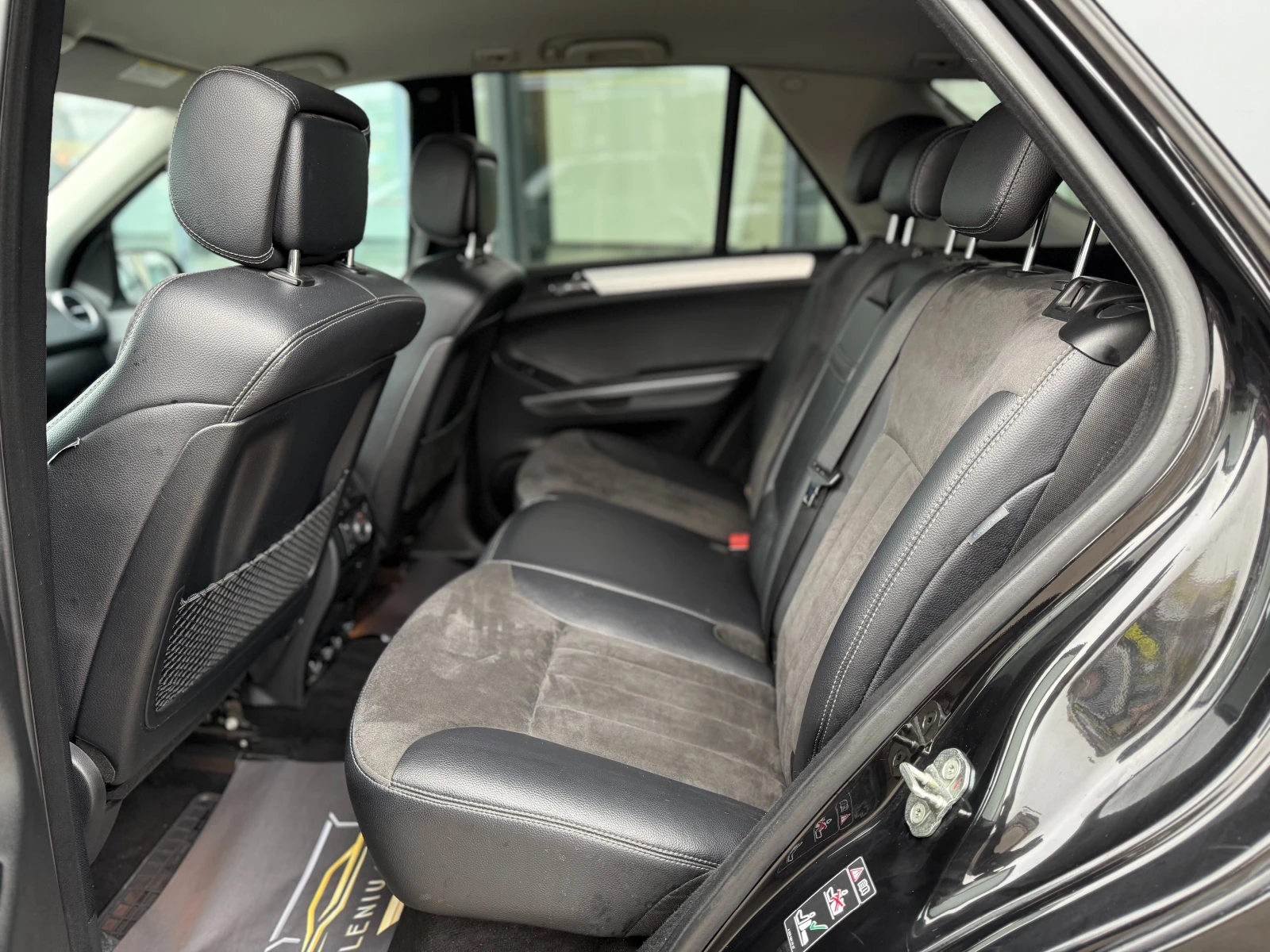 Mercedes-Benz ML 320 CDI 224к.с. Sport Packet - изображение 8