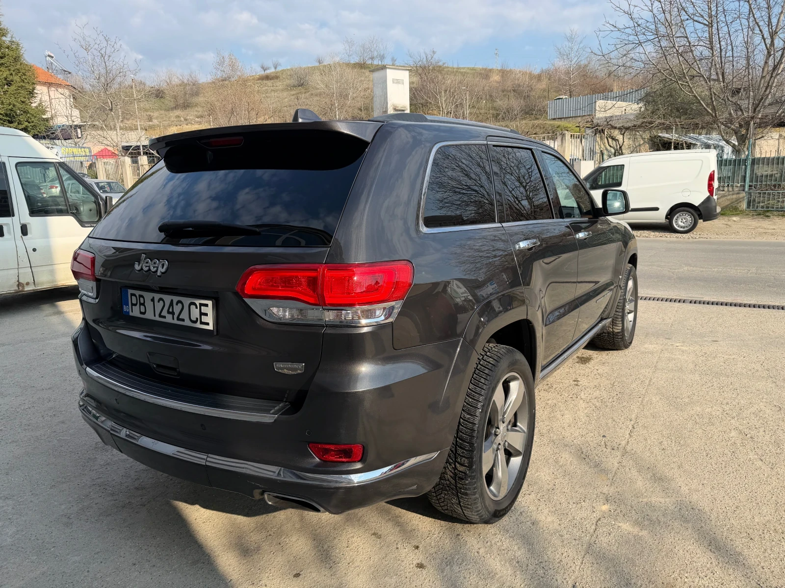 Jeep Grand cherokee, снимка 2 - Автомобили и джипове - 53747634