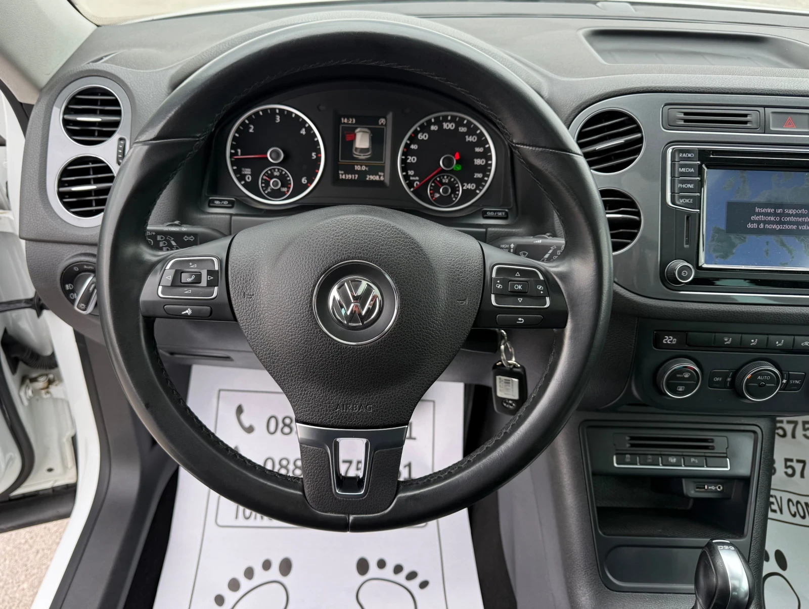 VW Tiguan 2.0-TDI-4-MOTION-AUTOMAT-143.000km-NEW-PANORAMA, снимка 9 - Автомобили и джипове - 53983141