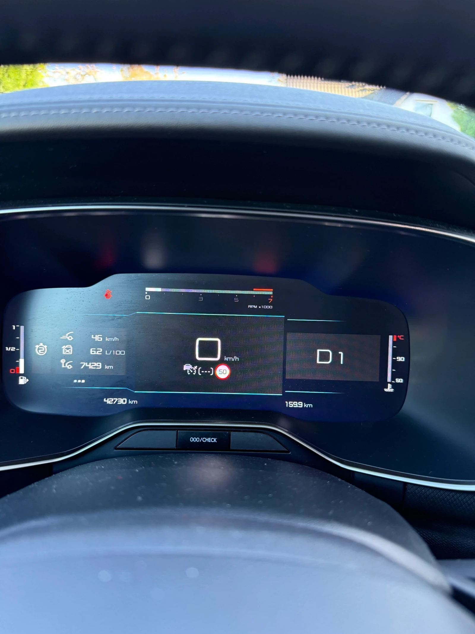 Citroen C5 Aircross Citroen C5 Aircross BlueHDi 130 S&S Feel Pack, снимка 6 - Автомобили и джипове - 54803636