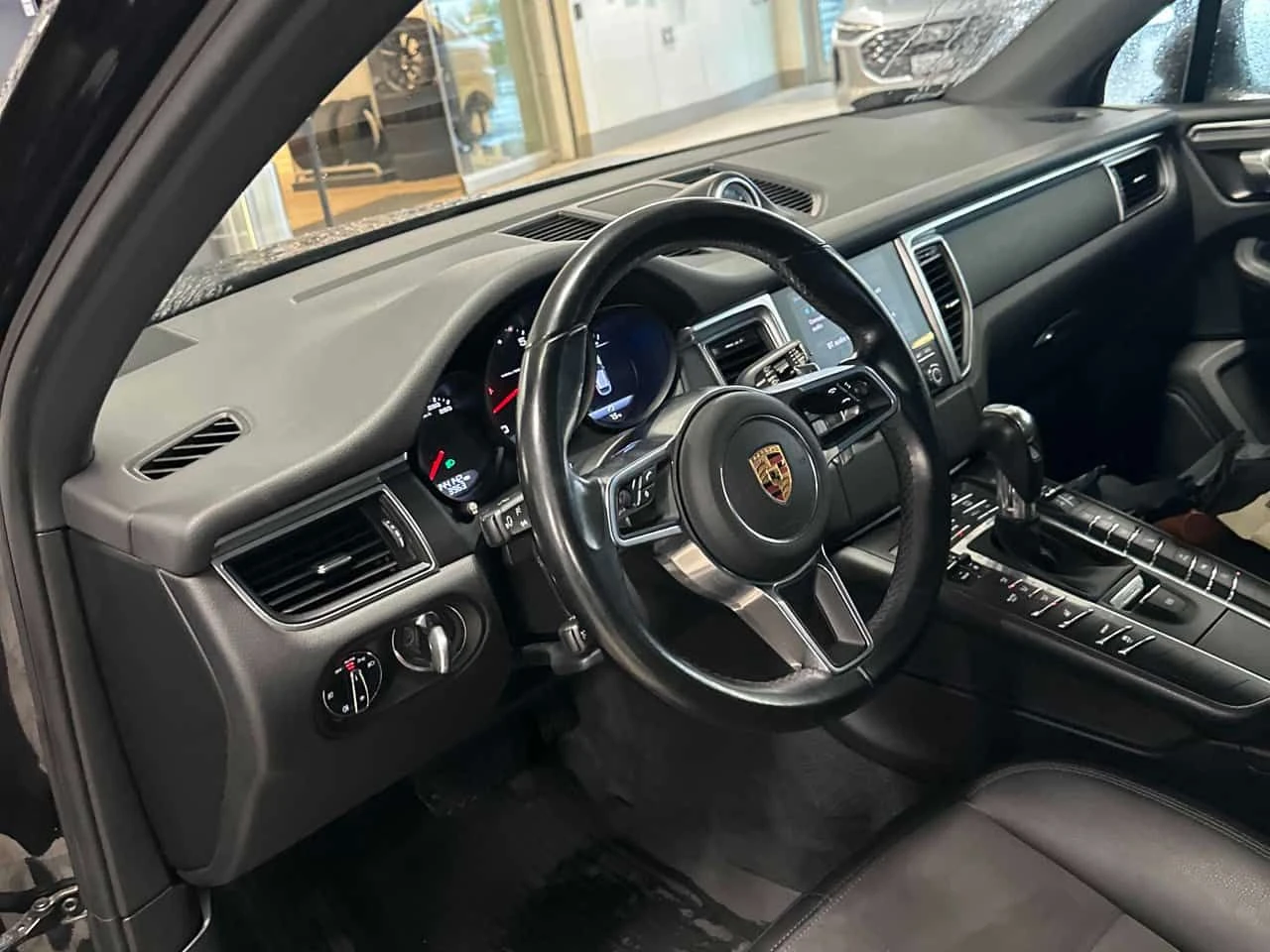 Porsche Macan AWD 4dr/ПАНОРАМА/АВТОФИНАНСИРАНЕ, снимка 7 - Автомобили и джипове - 54908859