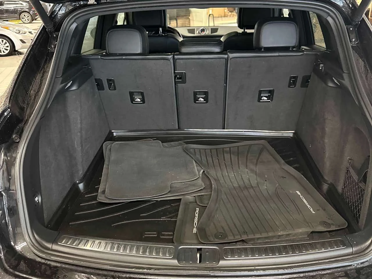 Porsche Macan AWD 4dr/ПАНОРАМА/АВТОФИНАНСИРАНЕ, снимка 10 - Автомобили и джипове - 54908859