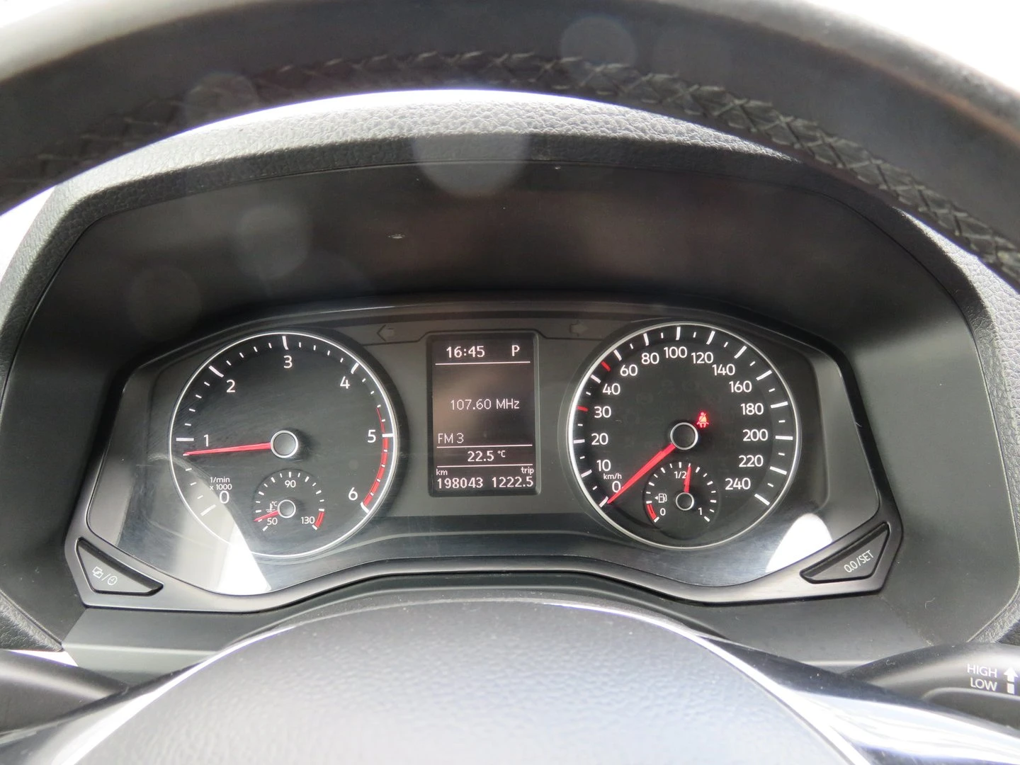 VW Amarok, снимка 10 - Автомобили и джипове - 55464339
