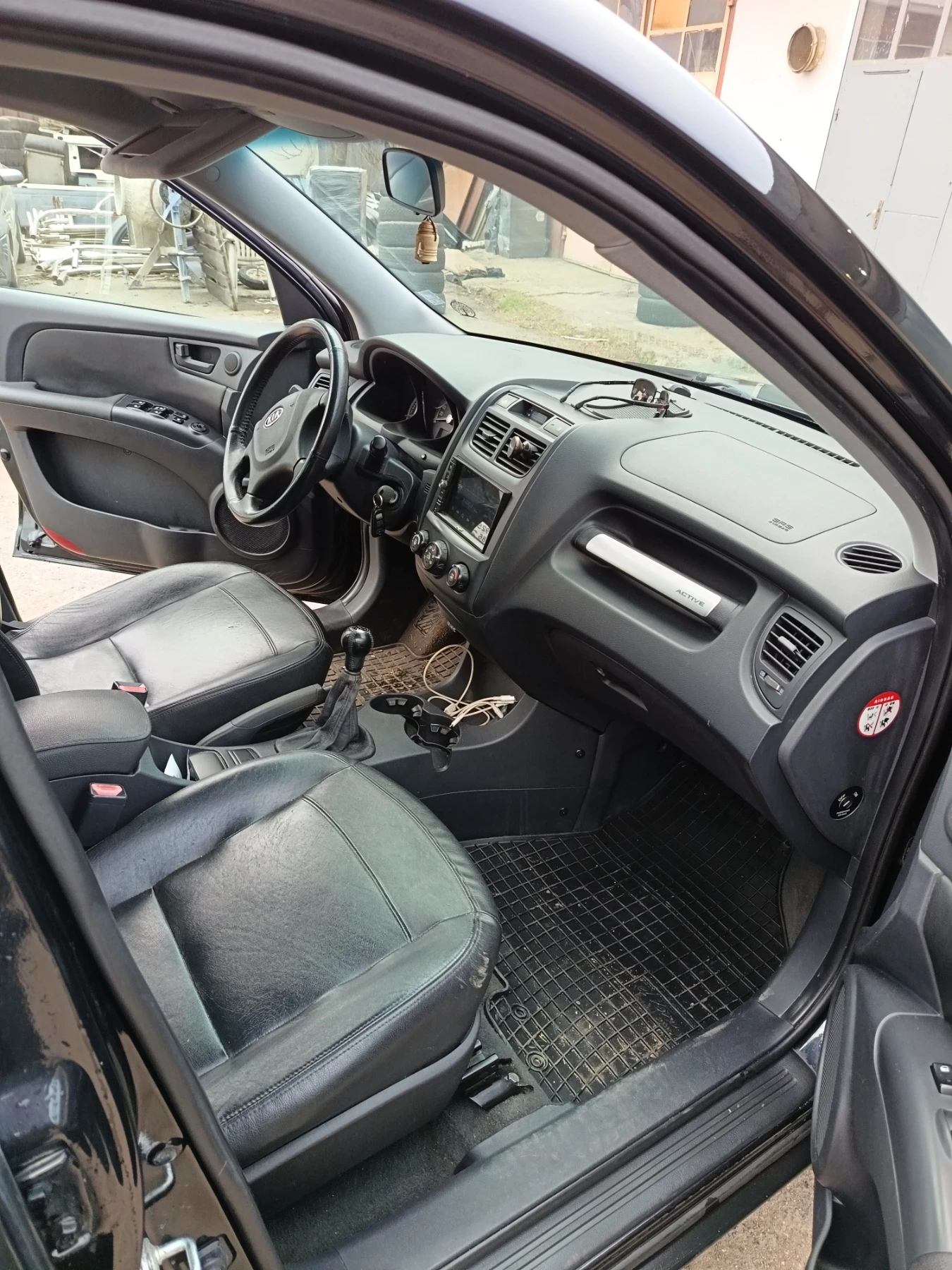 Kia Sportage Газ/бензин, снимка 12 - Автомобили и джипове - 55277301