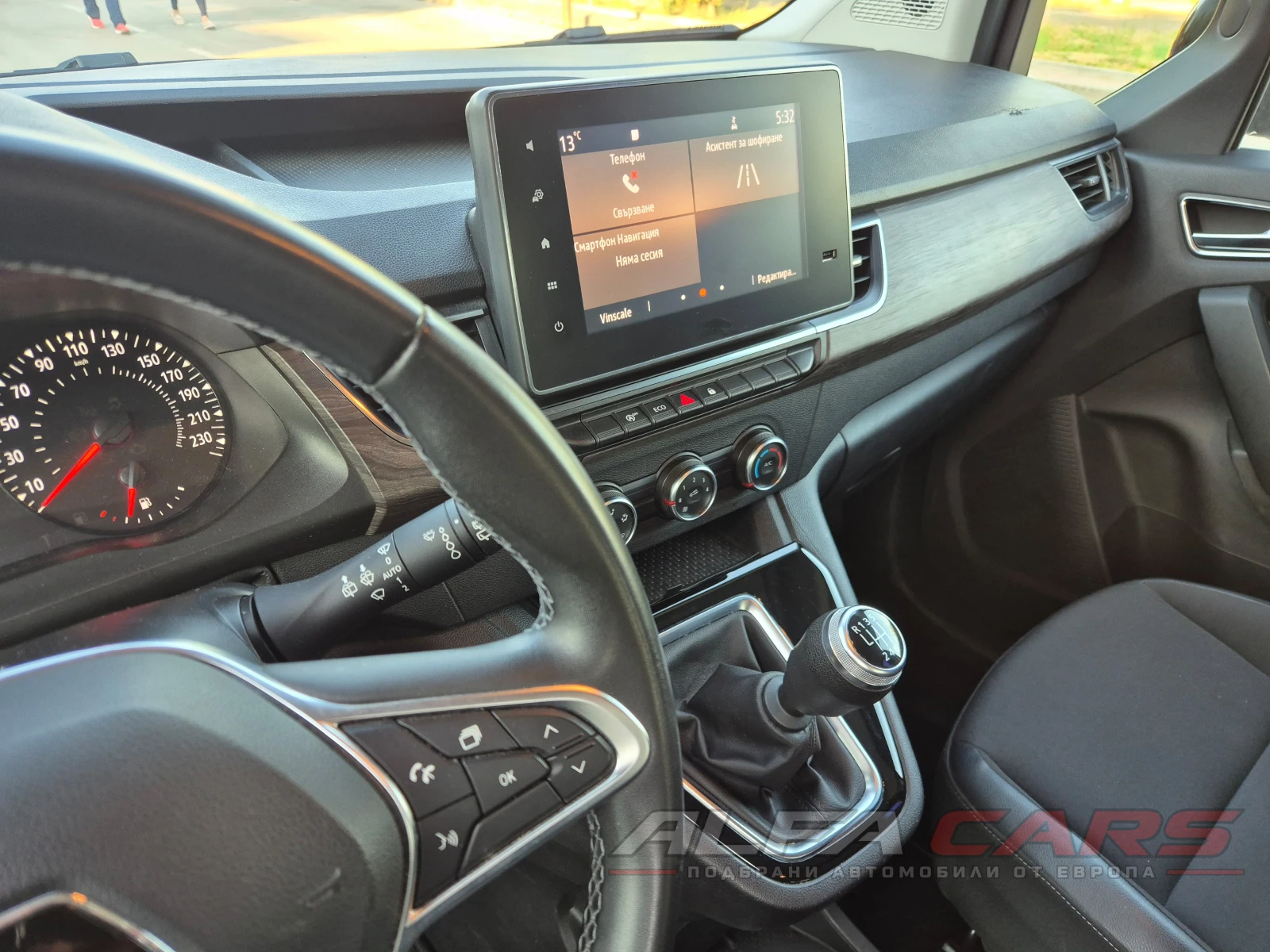 Renault Kangoo 1.3 Tce, Techno, снимка 11 - Автомобили и джипове - 55708419