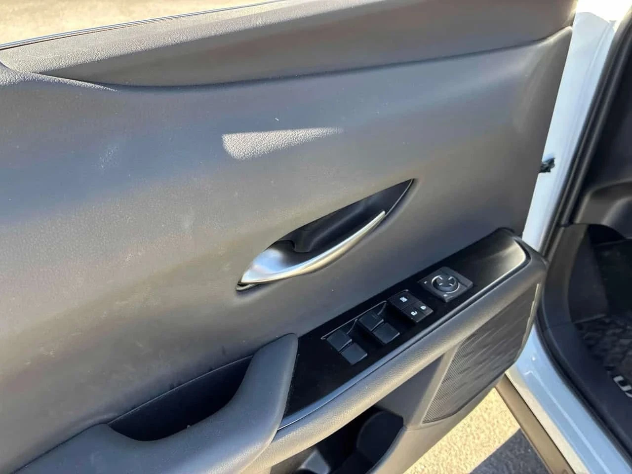 Lexus UX 250h | Mobile.bg � ����������� 10